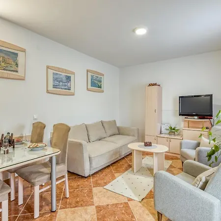 Slavica Gostinjska kuća Porec