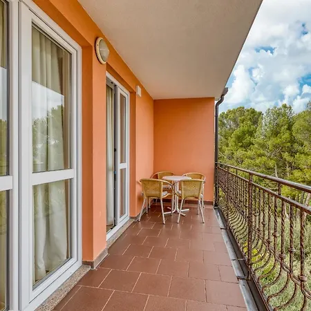 Slavica Pensionat 3*